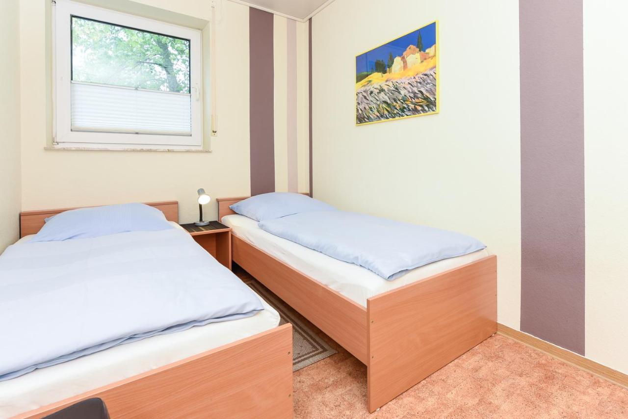 Ferienhaus Brigitte Bensersiel Esterno foto